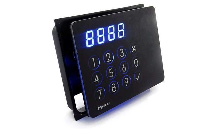 Metra_Display_RFID_schlösser_schließsystem_schrank