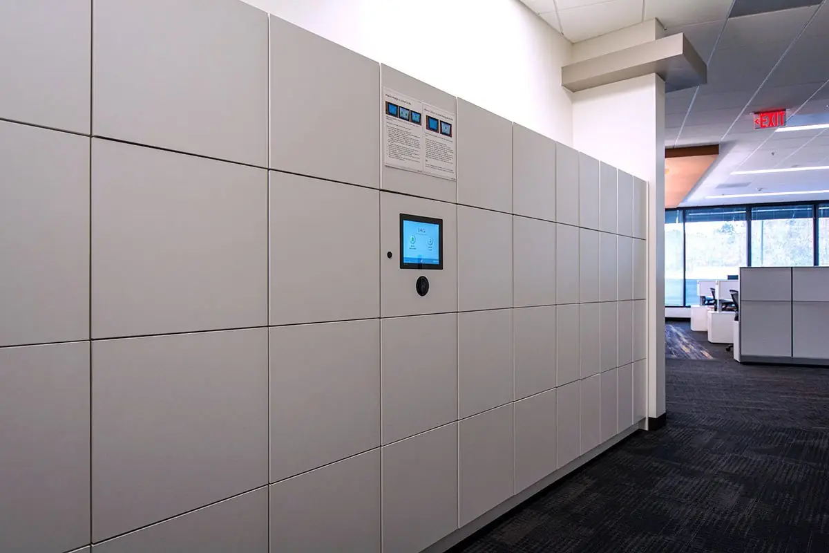 IHG Smart Lockers hybrid office