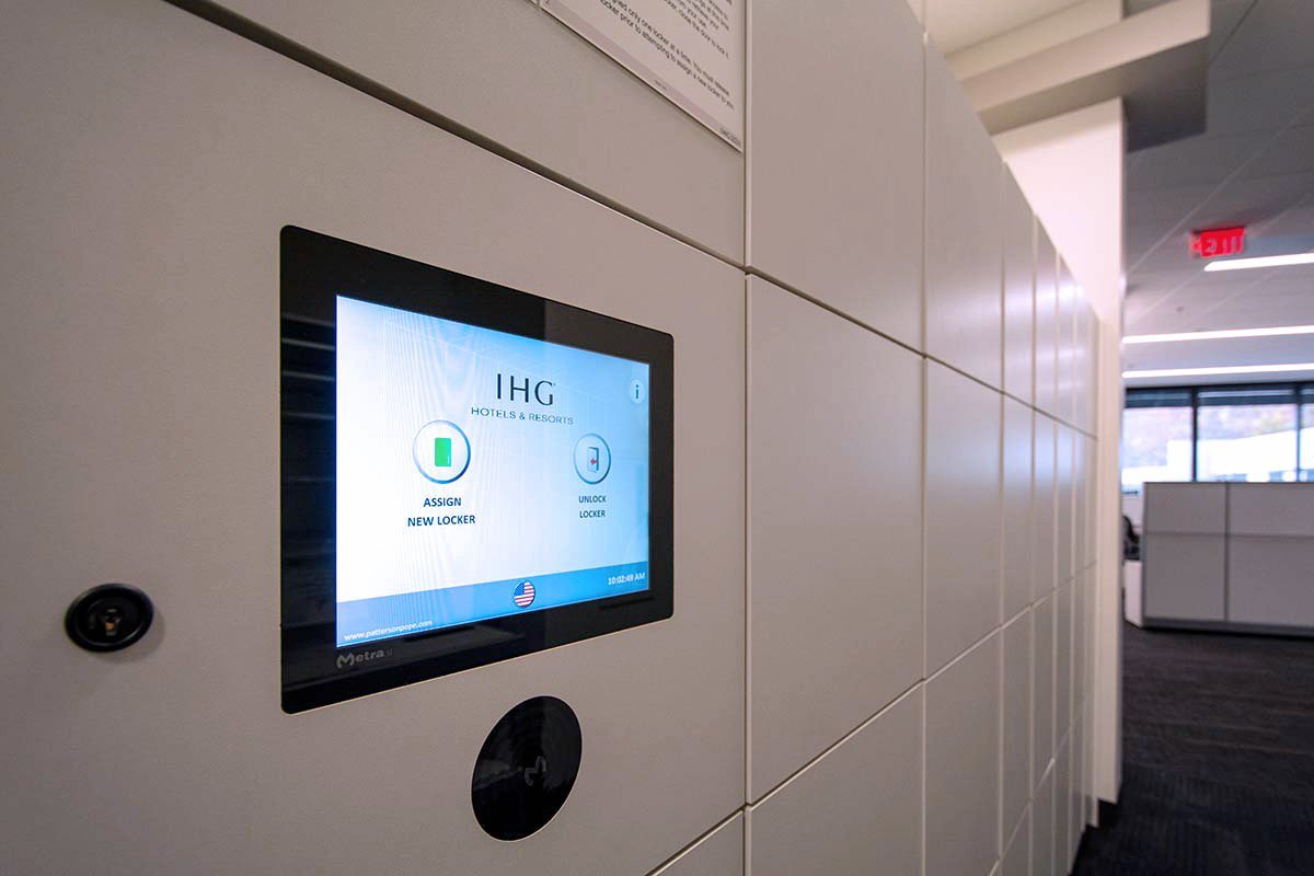 IHG Smart Lockers hybrid office IHG Smart Lockers hybrid office